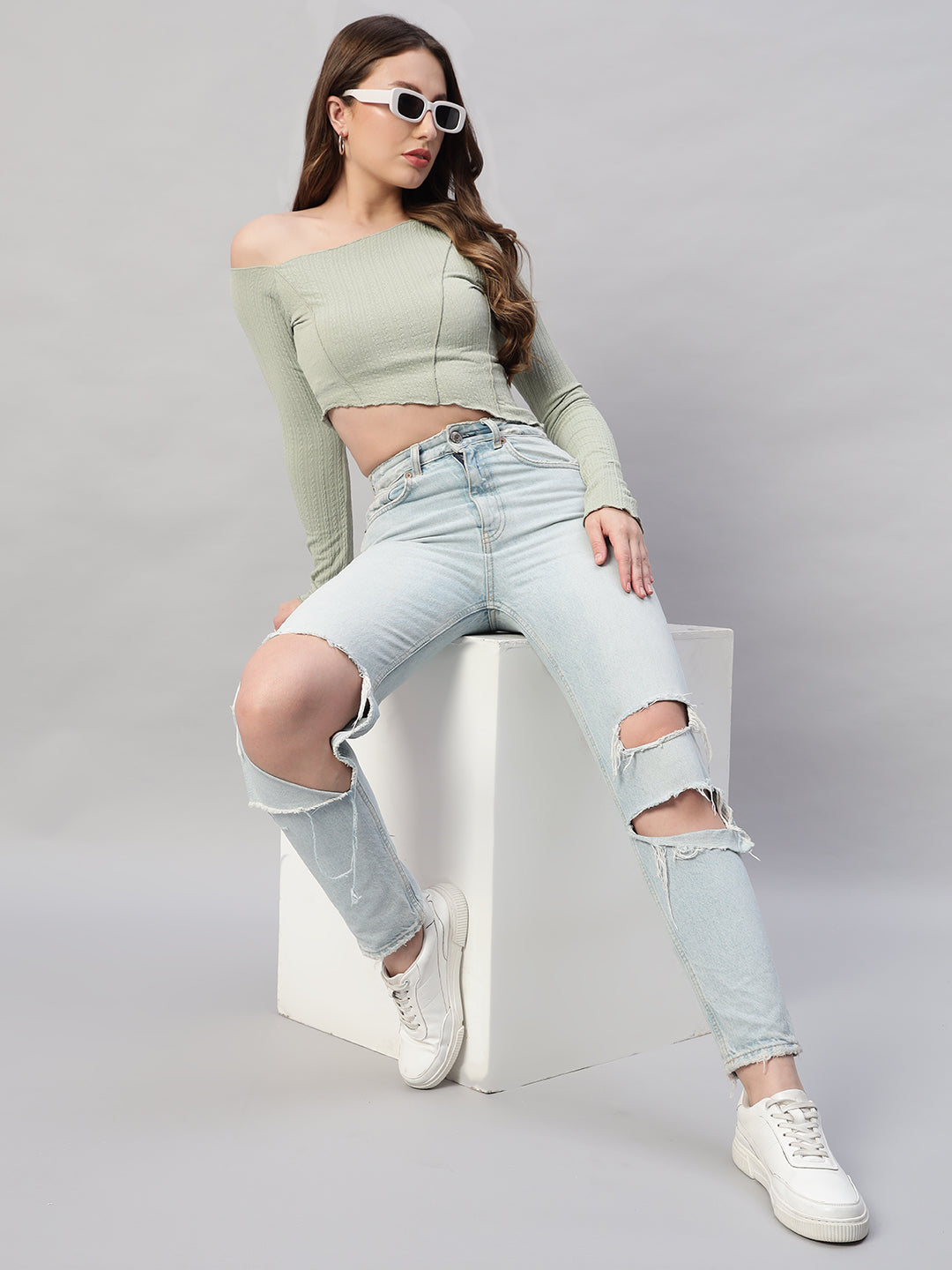 Asymmetrical Neck Lettuce Trim Crop Tee